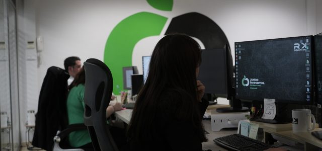 _XB18829_ARW_embedded